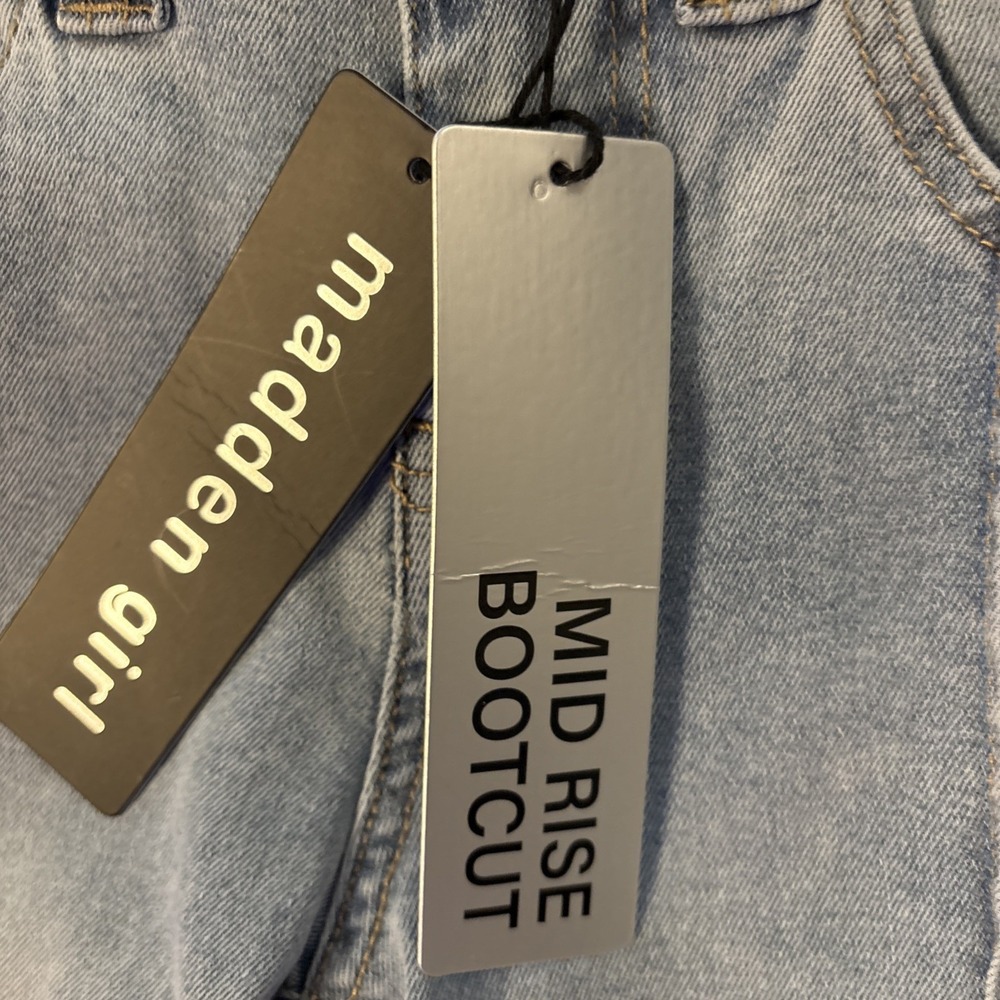 Madden Girl Mid Rise Boot Cut Jeans Light Wash Juniors Size 3 - Picture 11 of 16